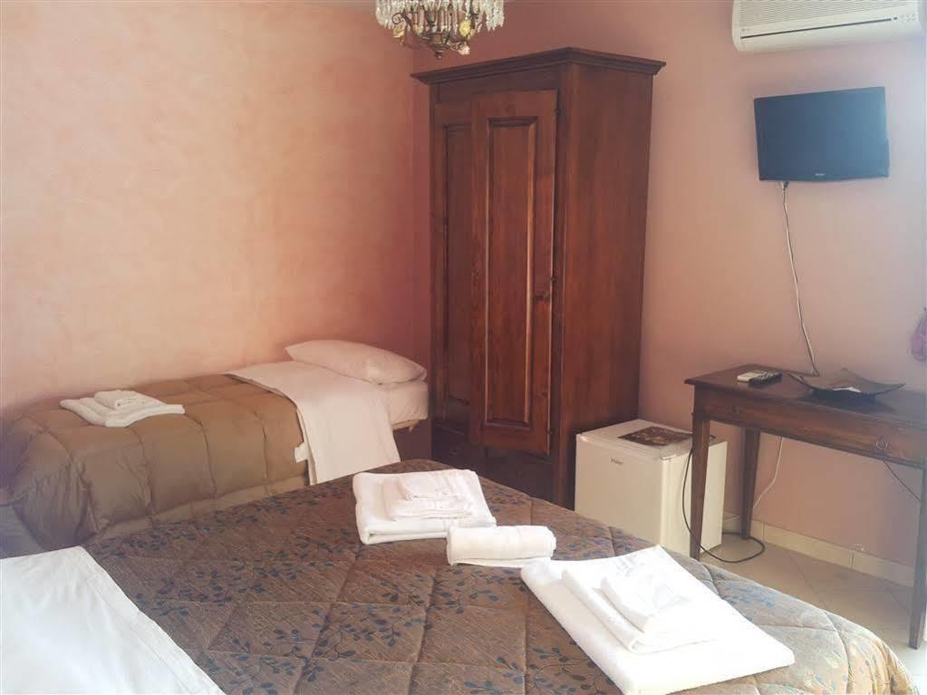 Bed and Breakfast Piazza Salento Lecce Exterior foto